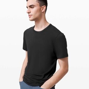 Lululemon 5 Year Basic Tee Black Medium